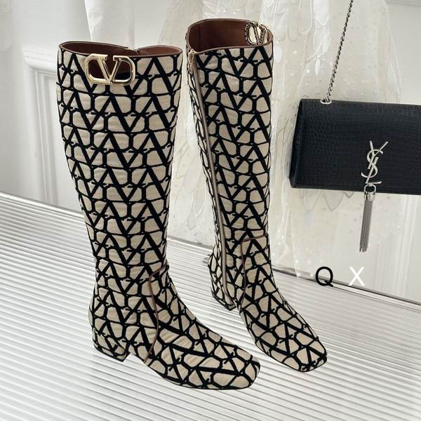 Valentino Boots Wmns ID:20231205-239